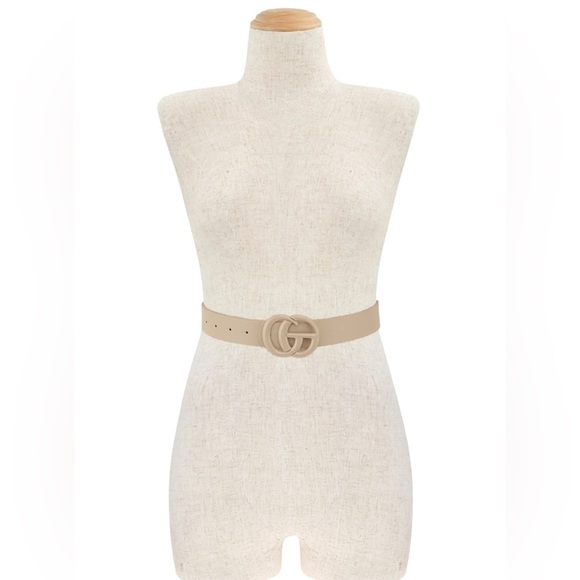 •Chic Glam• Vegan Leather Belt - Picture 5 of 8